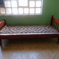 تخت خشب • للبيع
