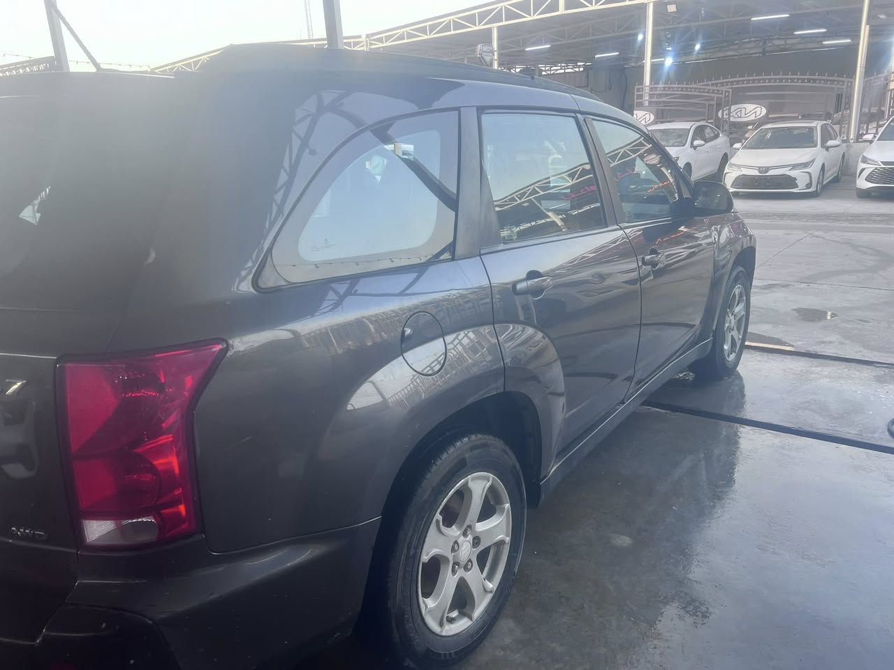 السلام عليكم عندي سازوكي 2008 بدون صبغ بس جراد بيها محرك 6 سلندر داخل جلد فتحه فول مواصفات سعر 62$وبيها مجال بسيط ***********
