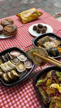 سوشي بالدجاج المقرمش سوشي تونه رول مقرمش سوشي بالروبيان سوشي بالكراب ك...