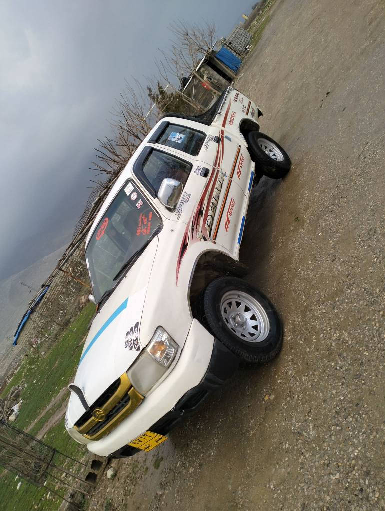 فـــــــــــــروشتتى خێرا خوار بازار 
بيكاب دێر موديل 2006ناسور مكينه بخاخ مرغوب 
منفيست اسلى فسفور به شه رت 
4جام كارةبايى بێ خايس بێ ده حم بێ ليدراو زه ربه
سبوغ په له په له هه يتى وةرگةراو براوة بةشةرت
گێر مكينه منفيست بةشةرت 
سيارةكى گةنجانةيةو رادةبةر جوانو بێ مسروفاته
نرخ ته نها 36وه ره قه معامله يه كى برايانه 
سه ودا قيست مودةم نيه برام 
***********فايبه ر واتساب لةسةرة
لة سورانم أربيل, العراق
