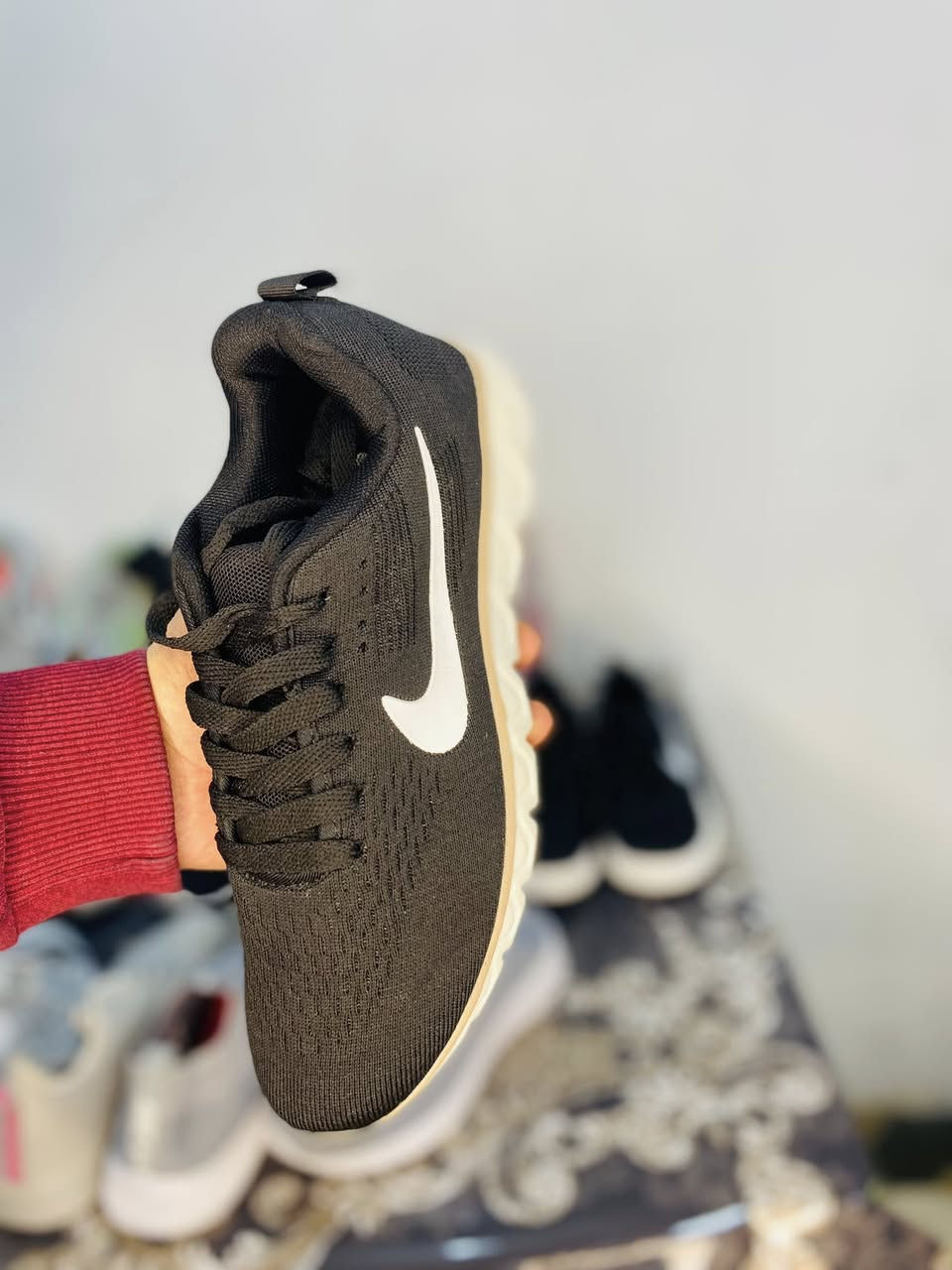 زبائننا الكرام 🤍
يتوفر لدينا أحذية نسائي ولادي ( شي ان غير تجاري) 

🔹 القياسات من 36 إلى 40
🔹 درجة أولى
🔹 خفيفة الوزن (وزن ريشة)
🔹 قاعدة طبية فوم مريحة ومناسبة للعمل والاستخدام اليومي
🔹 غير متعبة نهائيًا
🔹 الألوان المتوفرة موضحة في الصور

💰 الأسعار:
▪️ القطعة الواحدة: 10,000 دينار
▪️ قطعتان: 15,000 دينار

🎁 عرض خاص:
عند شراء 3 قطع تحصل على هدية مجانية مع الطلب

🚚 التوصيل متوفر إلى جميع محافظات العراق

📩 للطلب والاستفسار:
يرجى مراسلة الصفحة أو الاتصال على رقم الواتساب الظاهر

⸻

‪+964 750 267 4239‬

إ
