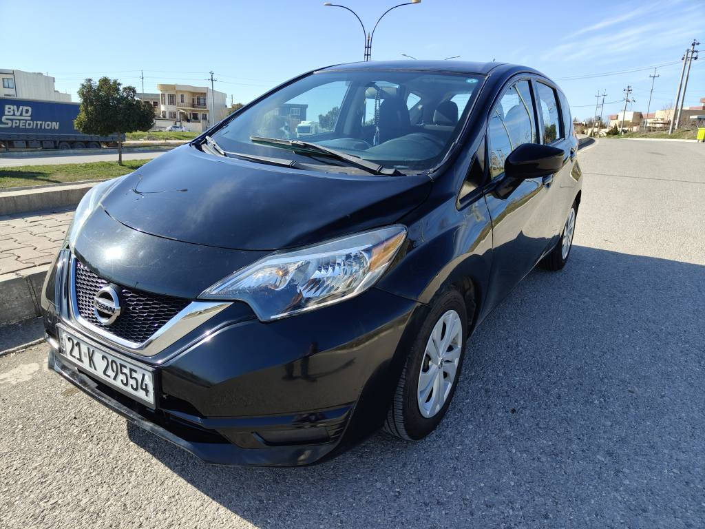 ڤێرسای نۆتی ۲۰۱٨ 
مواسەفات (sv)  سێ پارچەی بۆیاغە و دەرگاو چەمەلای پێشەوەی لای سەیاق و دەرگای پێشەوەی لای سەکن تایە و پاتری تازەیە و سەنەوی تا ۲۰۲۹ یە و داوای ۹۲ و کەمێک مەعامەلەی لێدەکەم بۆ زانیاری زیتر پەیوەندی بکە بەم ژمارانەی خوارەوە 
***********
*********** بشدار, السليمانية
