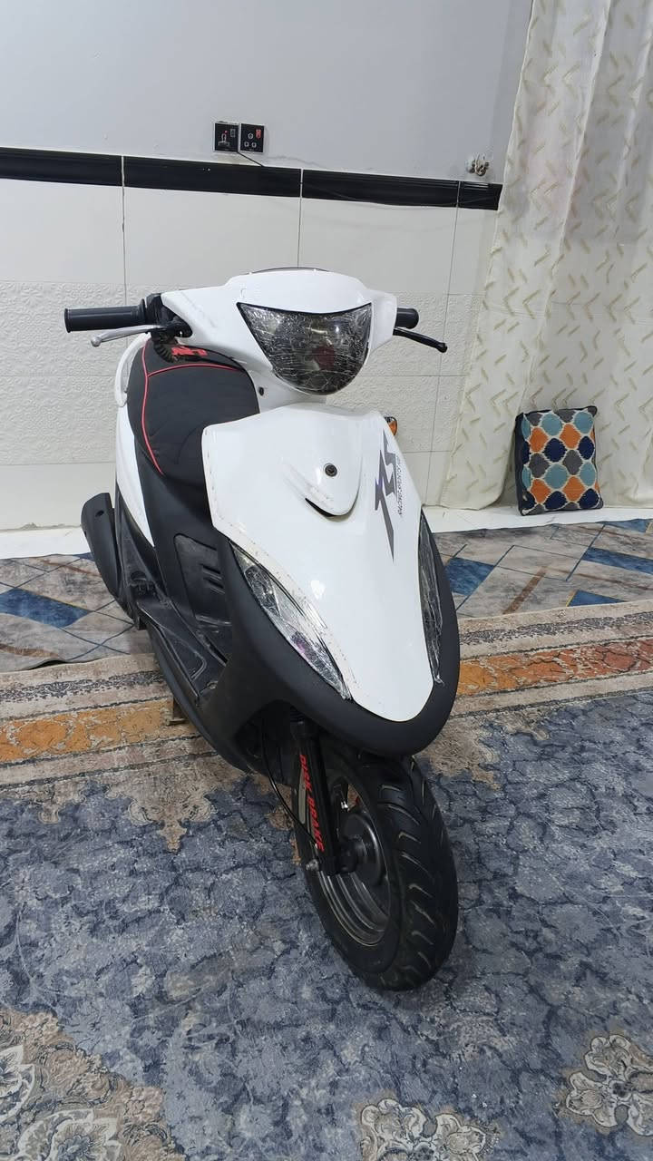 ماكس عدله ما مفتوحة بيه محرك يشك الكاع شرط نهضه ومشي ادك100 ما مفتوحة ما مفتوحة نكره سلف هندر واحد دراجة نصبته حلوه جاهزه مانقصه شي ربع ماذب عليه 

مايحتاج اسولفلك تعال خل الدارجه اسولفلك تعال وشوف بعينك


**إذا كنت صاحب هذا الإعلان وتريد حذفه لأي سبب، رجاءا أرسل رسالة إلى الدعم الفني**