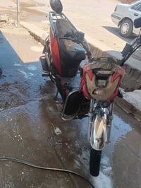 هارلي للبيع بس بي بطاريات ثنين منفوخات بس شغال ويمشي سعره 225.رقمي 078...