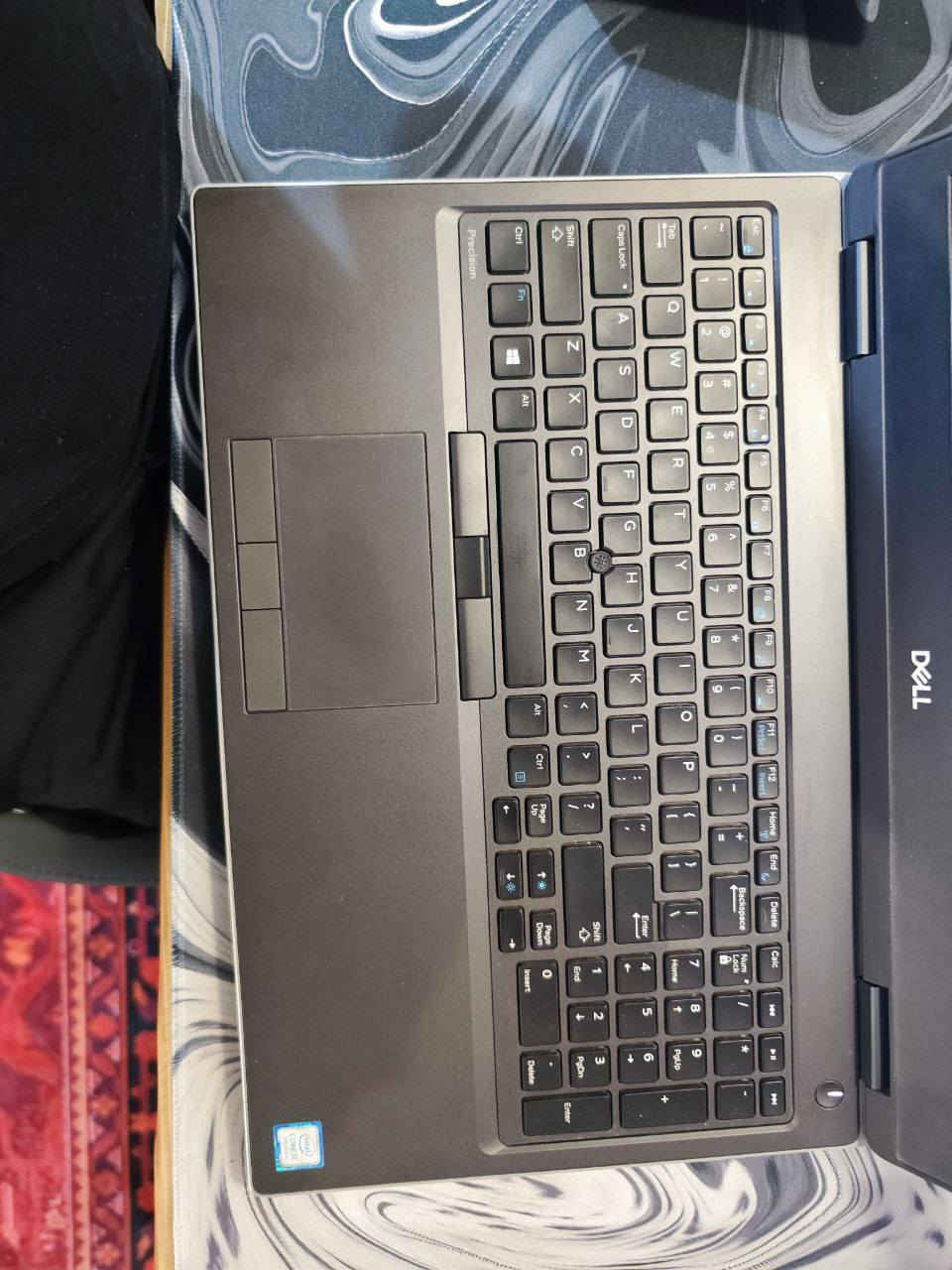 Dell Precision 7540 – المواصفات لابتوب النظافة %95
المعالج: Intel Core i7 / i7-9850H (جيل 9)
الرام: 16GB DDR4
التخزين: 512GB SSD NVMe
كارت الشاشة: NVIDIA Quadro T1000 (4GB)
الشاشة: 15.6" FHD IPS
البطارية: 6-Cell

المنافذ:

USB-C Thunderbolt
USB 3.0
HDMI
Mini DisplayPort
قارئ SD
Ethernet

الوزن: حوالي 2.5 كجم
نظام التشغيل: Windows 11 
السعر 600 الف


**إذا كنت صاحب هذا الإعلان وتريد حذفه لأي سبب، رجاءا أرسل رسالة إلى الدعم الفني**