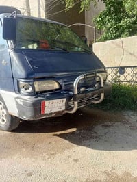 شباب كيه بسته موديل ٩٥ سنويه صاقطه بسمي السياره رقم بغداد مكان السياره...