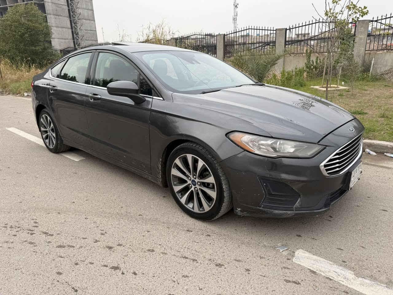 السلام عليكم عندي فورد فيوجن موديل 2020 فول مواصفات 1/1 محرك 2000 تيربو
بيع فقط محتاج فلوس 
حادثهة جاملغ خلفي وقبغ جنطة مبدل بدون ايرباك وبلعراق صار بيهة صبغ جاملغ امامي بدون فتح بدون حادث بس شخوط ونصبغ  بجم كبس شركة
 محرك كير مكفولات صدر امامي خلفي بدلتة جديد مع تخم تاير جديد مسويلهة ادامة كاملة ولا كلوب معلوك بدشبول الحمدلله
السيارة الحمدلله خير من الله صارلهة فوك ال4 سنوات عدنا 
يرادلهة رادار خلفي وبك لايت خلفي يشكل مرات ويرادلهة بولش ممبولشة ابد 
مواصفات 
فتحة 
بصمة
رادار امامي وخلفي 
حساسات
كشنات الامامية كهرباء 
شاشة وكامرا
قطعتين تبريد 
موصفات الفيوجن معروفة
سعرهة 112 وبيهة مجال بسيط جدا ماكو هيج سعر جوة السوك بلعافية علياخذهة
مكاني بغداد حي العدل 
***********
