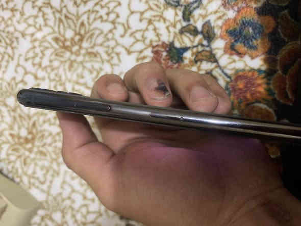 السلام عليكم من رخصت لادمنَ عندي آيفون 11برو ماكس ذاكره256بطاريه76شرط مبدل شاشه من شركه جهاز حيل نضيف السعر360وبي مجال رقم***********تحياتي
