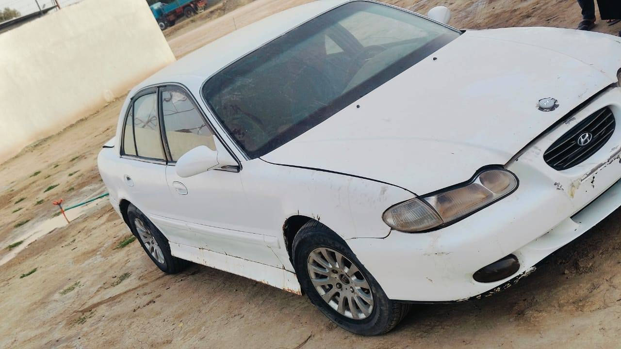 سلام عليكم سوناتا 2موديل 2000سياره شغله بس كير ماينمر مكاني ذي قار *********** واتساب 15ورقه  رقم مثنى
