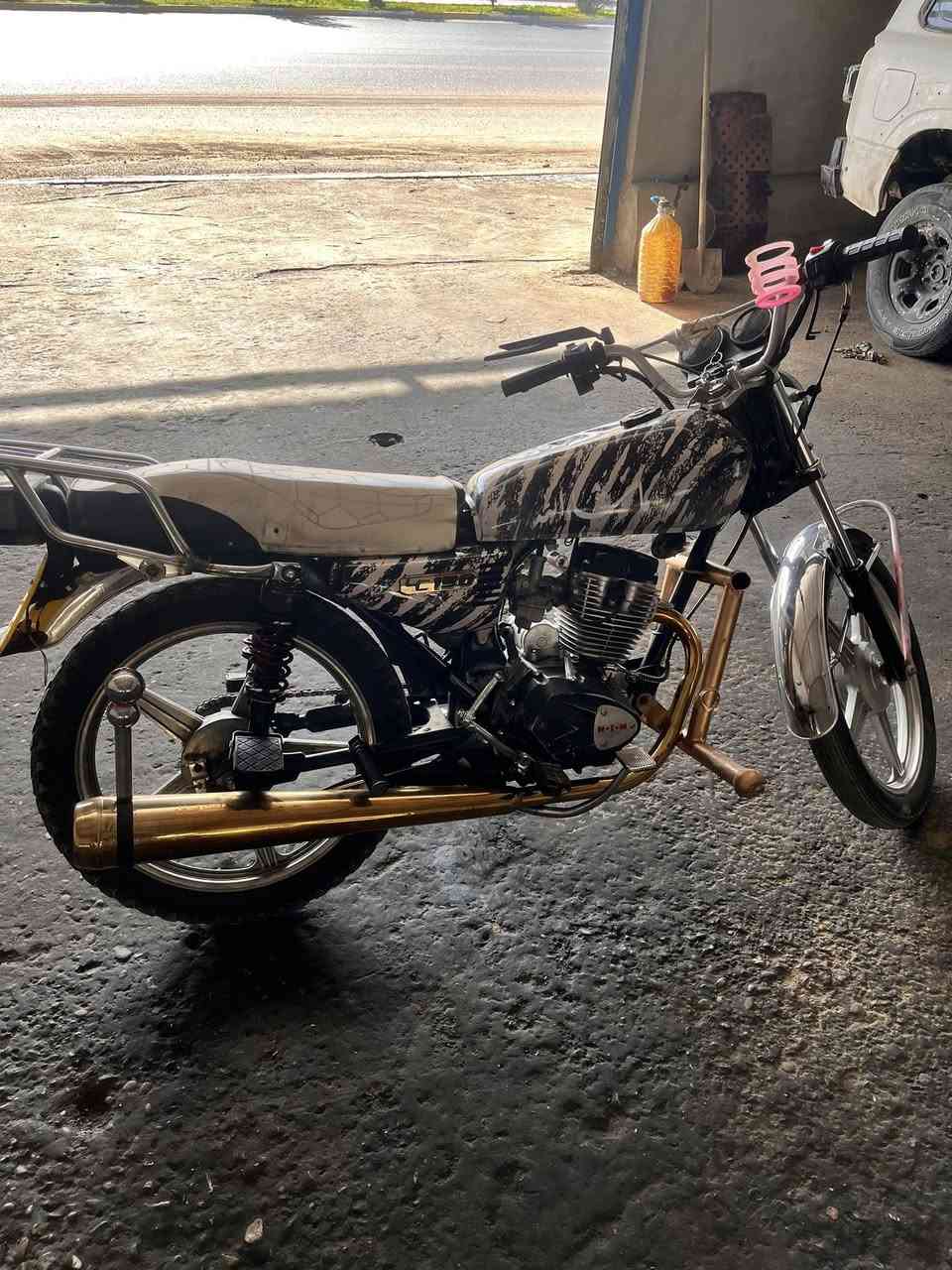 دراجه للبيع نامي برو 2020 منفيس  او مكاتبه محرك خير من لله نشاط فول دراجه حيل مرتبه عليه دشبول دجتل ولايت عدسه زنون قطعيتن العادي او ابو الجمجمه او مرايات قلاب زوجين بس ماشاد الثانيه ضفيره جديده تايرات جدد كهربائيات كامله بس نقصه اشاير ماشد اله جيب وشد لله شاهد الدراجه الدراجه مرتبه وتسوه وغراضه كله جديده
متواجد فيس او وتساب ولل تصال ***********
