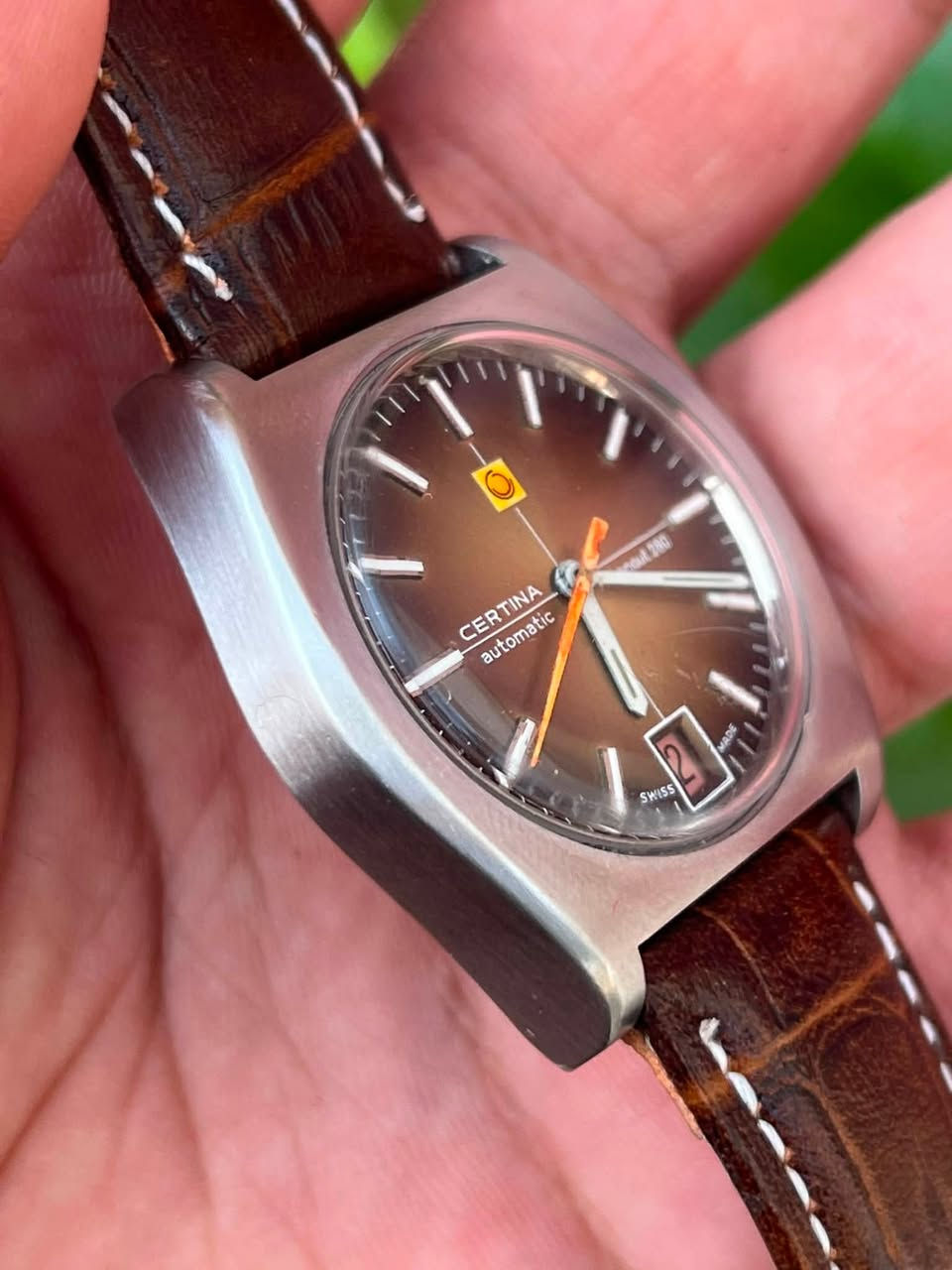 من نوادر السيرتينا Certina Argonaut🇨🇭⚜️
 
- سيرتينا أرغونوت موديل 1970

- اوتوماتيك ماكنة سيرتينا خاصة

- قطر 37 ملم

- مينا مميزة نوادر 

- سير مستبدل

رجاءًا لمعرفة السـعـر والاستفسار التواصل على الخـاص📍
للاتصال ***********
