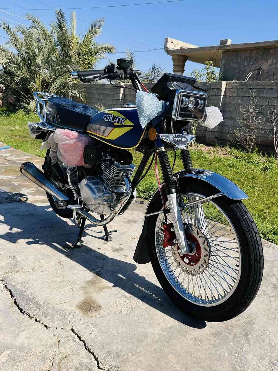 سلام عليكم تايكر صارلهة5يام من طالعة مديل 25بعد دهن شركة مكان دلي عباس بزاير شروين 750بيهة مجال ***********
