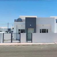 ✨🏡 خانوویەکی جوان بۆ فرۆشتن لە مامۆستیان 🏡✨  📍 شوێن: پڕۆژەی مامۆستیان ...