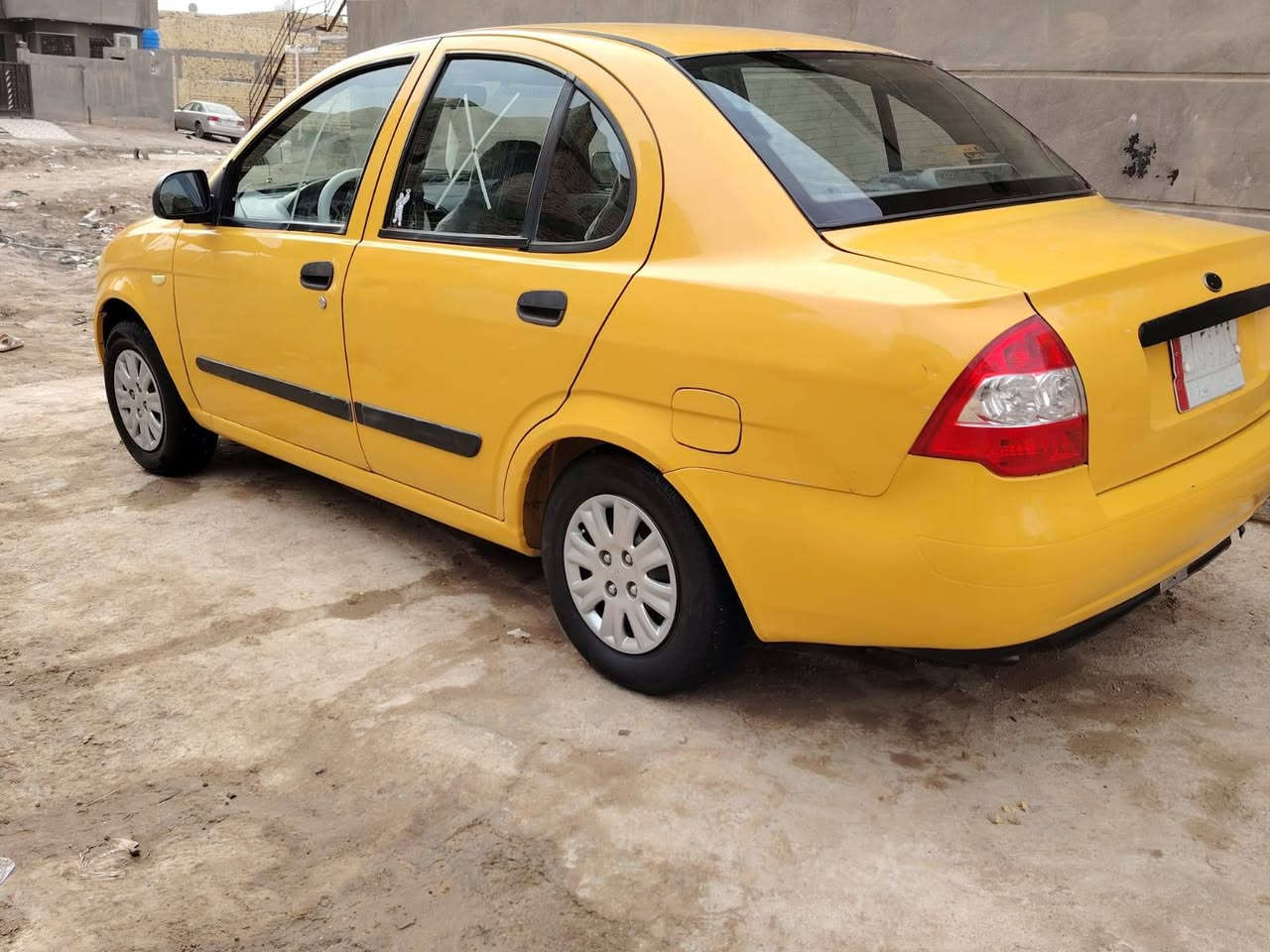 سلام عليكم سياره طيبه للبيع موديل 2015سياره جاهزه برقي ماناقصه بس المكينه بيه خيط بخار تخم تاير تبريد جاعز سنويه ساقطه صارله اسبوع مكان الدوانيه السكان التصال على الرقم ***********
