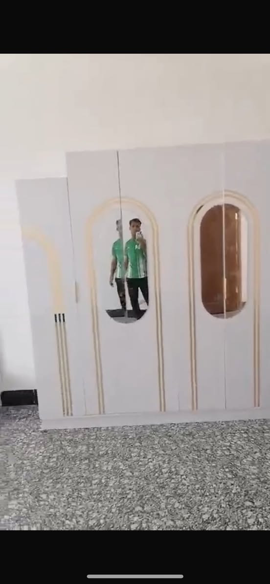 سلام عليكم غرفه تركيه للبيع جديده مو مستعمل بلكارتون مامفتوحه ابد
السعر :450 الف 
الرقم : ***********
