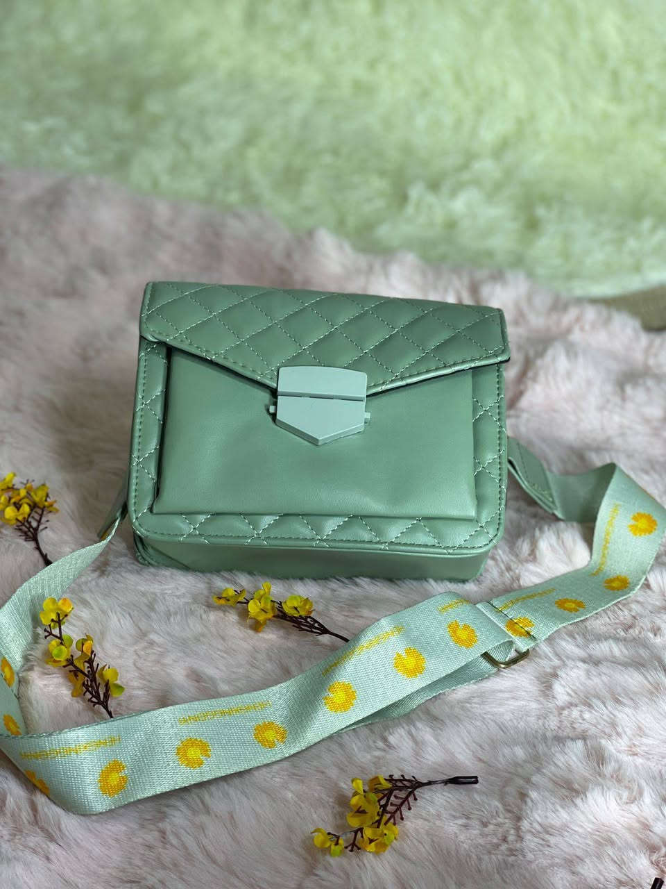 عروض العيد
 كلشي بالمنشور ب 5


**إذا كنت صاحب هذا الإعلان وتريد حذفه لأي سبب، رجاءا أرسل رسالة إلى الدعم الفني**