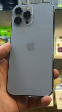 ايفون ١٣ برو ماكس • ٢٥٦ • بطاريه ٨١