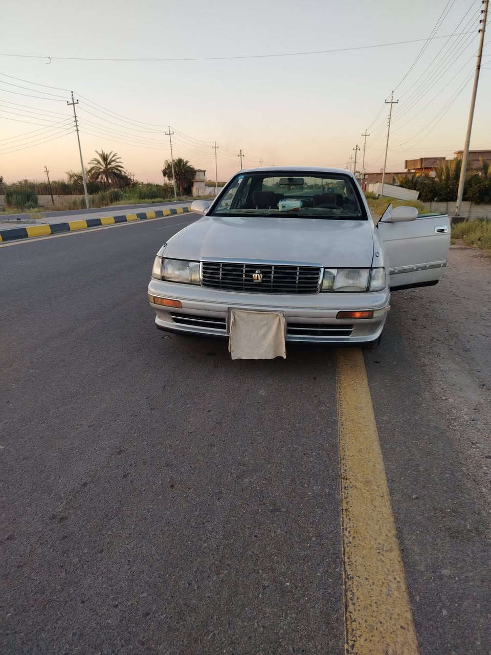 سلام عليكم ورحمة الله بطه منفصل 2500بلادي لؤلؤيه قطرت صبخ ما بيهه مكينه وكير مكفولات كفاله عامه سياره حلوه تبريد ثلج ❄❄❄سياره بلادي تخم تاير جديد باتري جديد وصبغ مابيهه سياره مال بيت ومال جناي حلوه حيل شما توقعهه حلوه، ***********الكورك بي واتساب،،، ***********تصل بيك خير ودلل
