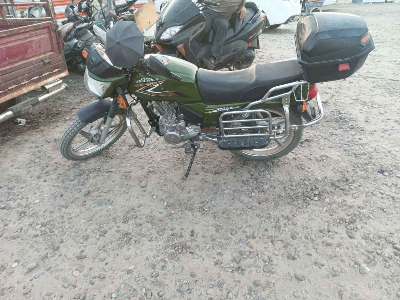 السلام عليكم مرخصت الادمن 
دراجه فيوجي هندي 5كير موديل2020

اوراق كامله اصوليه الدراجه بيه كير ومحرك خير من الله كهربائيات كله شغاله الدراجه ع الابلاد برغي مامفتوح بيه السعر 1200وبيه مجال بصيط مكان التاجي قرب مطعم خيرات الرحمان رقم الهاتف ***********

***********مامتواجد عل فيس هاي ارقامي ثنينهن بيهن واتساب دائمن مفتوح النت 

رجائن رجائن موشراي لا تتصل وتعامل وبلتالي ماتجي
