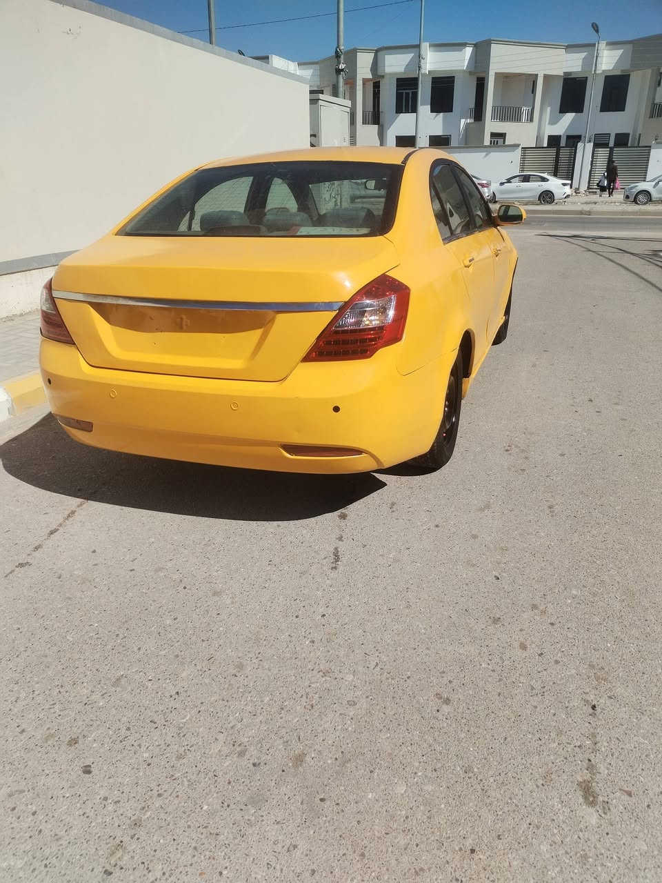 السلام عليكم جيلي ام گراند سيارة موديل 14 مكينه وگير وتبريد وحداديه وتخم تاير كهربائيات كلها شغاله سنوية ل27 
السعر 38 وبيه مجال 
للاستفسار اتصال ع الرقم 
***********
