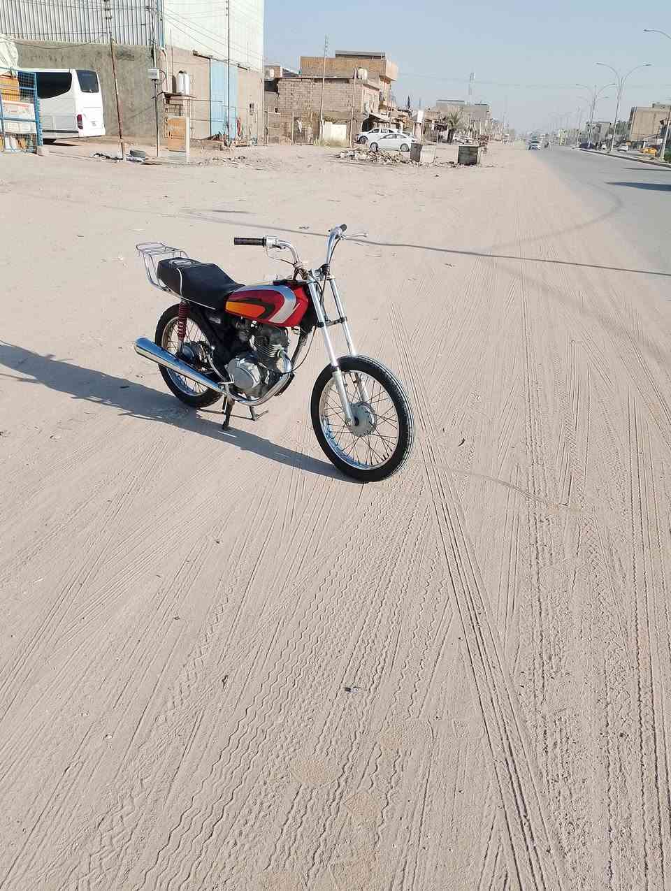السلام عليكم دراجه للبيع موديل 19 كلك***********
