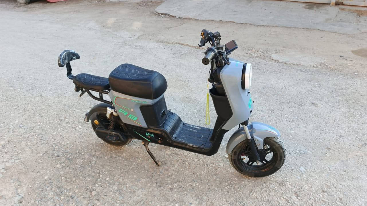 دراجه شحن مكفوله منطقه البصره قضاء الدير  السعر 400 رقم واتساب ***********
