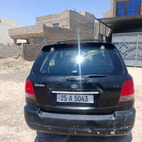 سياره سورنتو للبيع 2005 المحرك بيهة تبخير قليل  محرك 6سلندر 3.5 ضررهة ...