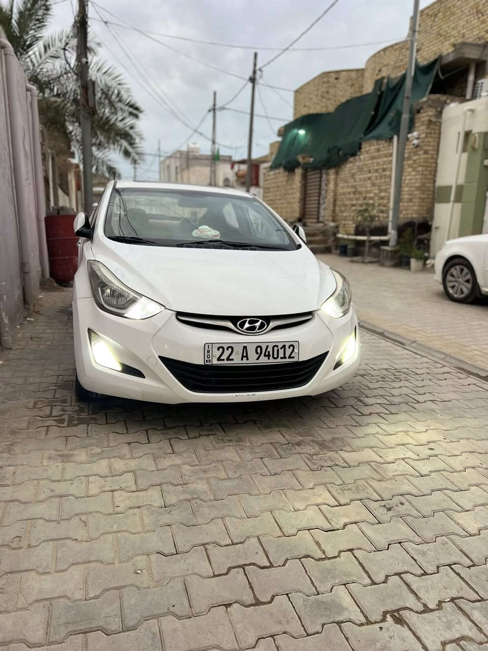 السلام عليكم النترا 2016 خليجي مكفوله ماعدا صبغ في الجاملغ الخلفي محرك1800دوش فول مواصفات ماعدا البصمه فتحه فول تحكم ستيرن مري شفط منضومه زنون  السياره جاهزه من كل النواحي حداديه تخم تاير مكاني الديوانيه سعره 137 ***********
