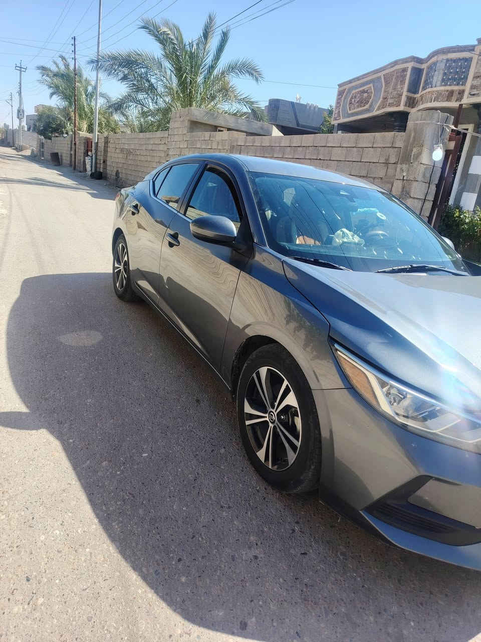 سلام عليكم
للبيع.... سنترا موديل 2022 فئة SV
سياره بيها خشم البنيد مثل ما واضح ورصعه بالباب السكن
السياره بأسمي رقمها سليمانيه
رقمي ***********
