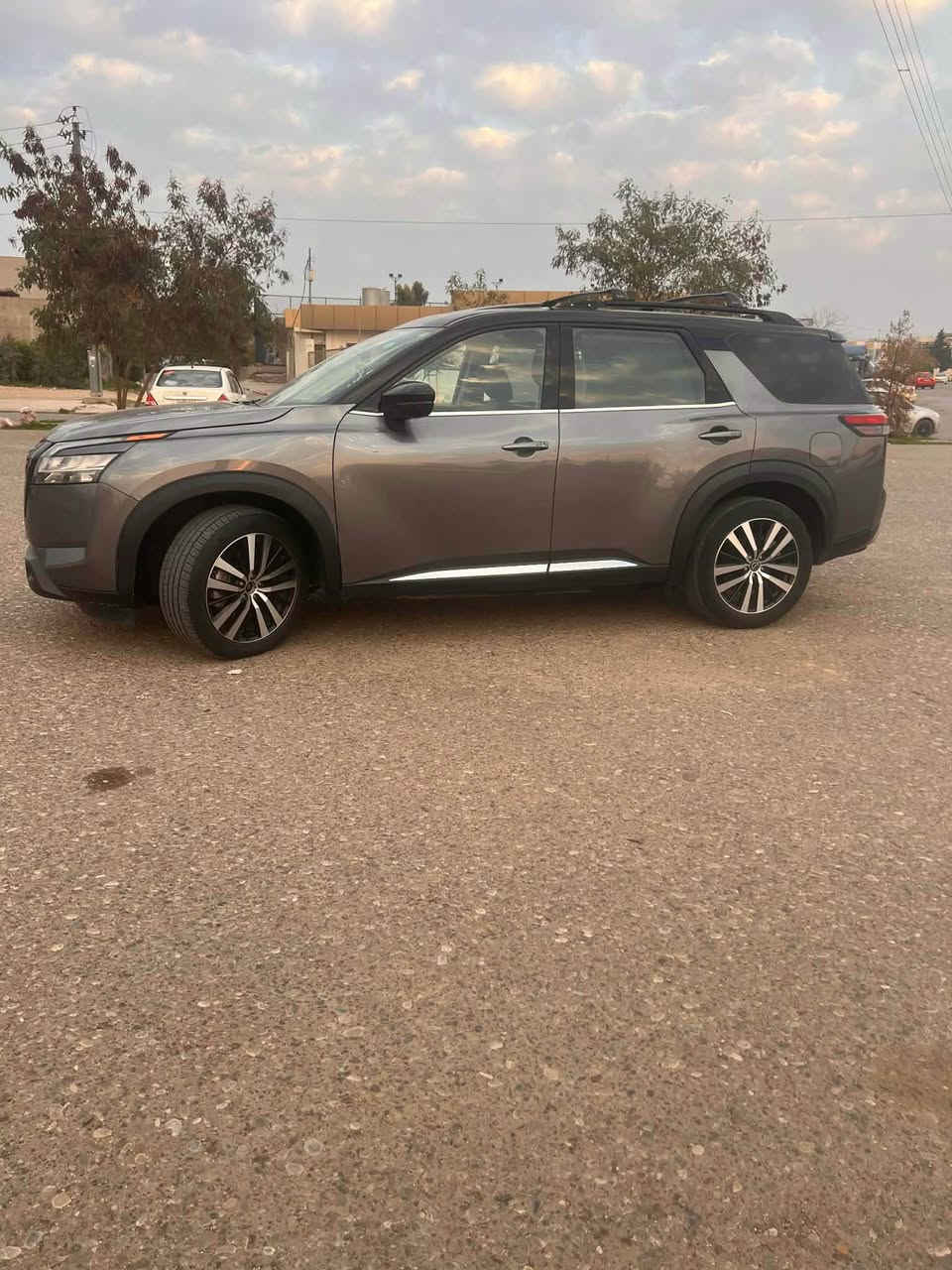 Pathfinder 2023 platinum full

بيها ٤ قطعة بس بدون اربك بدون دواخل بشرت ✅✅ امريكه

٣١ الف مايل ماشي 

كير محرك كاره باى بشرت ✅

مكان اربيل سعر ٢٣٢ مجال 

0750 253 53 01

٠١ ٥٣ ٢٥٣ ٠٧٥٠ أربيل, العراق
