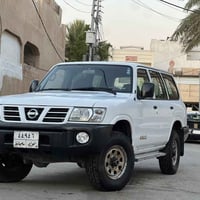 نيسان باترول موديل 2002 للأستفسار 07728315770