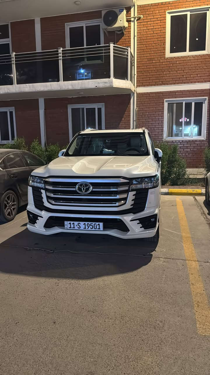 لاندكروز 2023 GXR مكفولة كفالة عامة من الشخط ماشية 19 الف لمتد اصل شركة sas السعر 68000 وبيهة مجال للشراي الجاد للاستفسار الاتصال ***********
