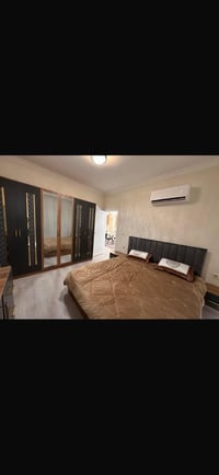 شقه للبيع • مجمع سن تاوه ر • ٧٥م