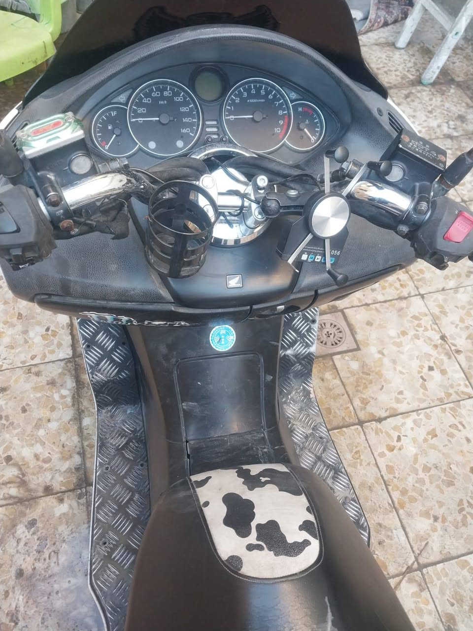 فورزه 08 نضافه ٧٥ من ١٠٠ مكينه ممفتوحه وبلاديه سعر ٨٥٠  وبيها مجال للطيبين  ***********
