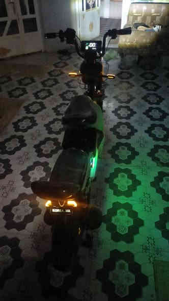 سلام عليكم ورحمه الله وبركاته
دراجه شحن للبيع

عدد البطاريات 4 جدد شرط

ليت + بك ليت + اشاير + هورن + سماعه = كل شغال شرط

السعر (   300) الف وبي مجال 

مكاني ديالئ دلي عباس،.رقم ‏‪***********‬‏
