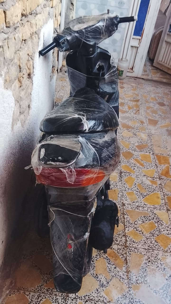 السلام عليكم
دراجه ساسوكي نظيفه سعرهه 200 وبيهه مجال التواصل مع الرقم ***********
