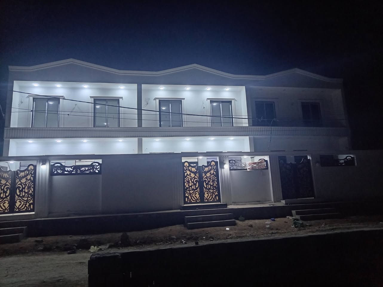 السلام عليكم

بيوت للبيع زراعي حي الجامعه ال ابو صالح مساحات كل بيت ميه و٣٣ متر بنا جديد الاتصال ع رقم

بنا طابوك كله صب اساس وسكف صب شغل درجه أوله

تصال ع ***********
