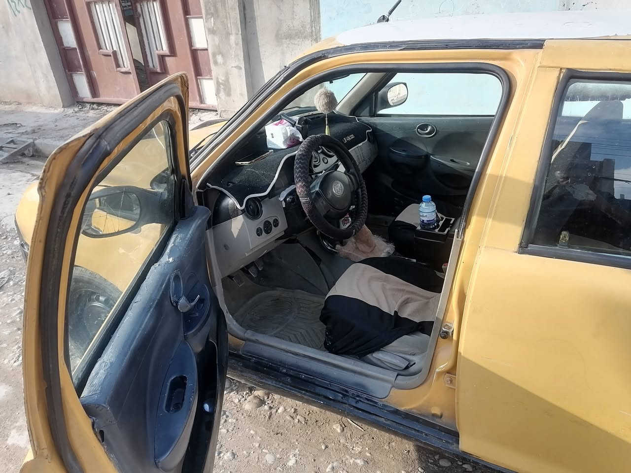 ليفان تكسي موديل 1012
رقم صدامي غرامه 400 مراوسه اراوس اي سياره 
سعر 20


**إذا كنت صاحب هذا الإعلان وتريد حذفه لأي سبب، رجاءا أرسل رسالة إلى الدعم الفني**