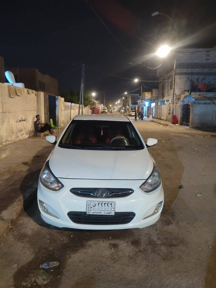 هونداي اكسنت موديل 2014 خليجي محرك 1600 سياره جاهزه محرك كير تبريد حداده بيها تبديل صندوق اثر ضربه  سنويه تنتهي ب 28 سعرها 80 وبيها مجال قليل مكان المعقل دور الهنديه 
*********** البصرة, العراق
