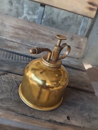 يغدان ياباني براص السعر ٢٠ الف للاستفسار ٠٧٧٠١٣٠٨٦٤٥