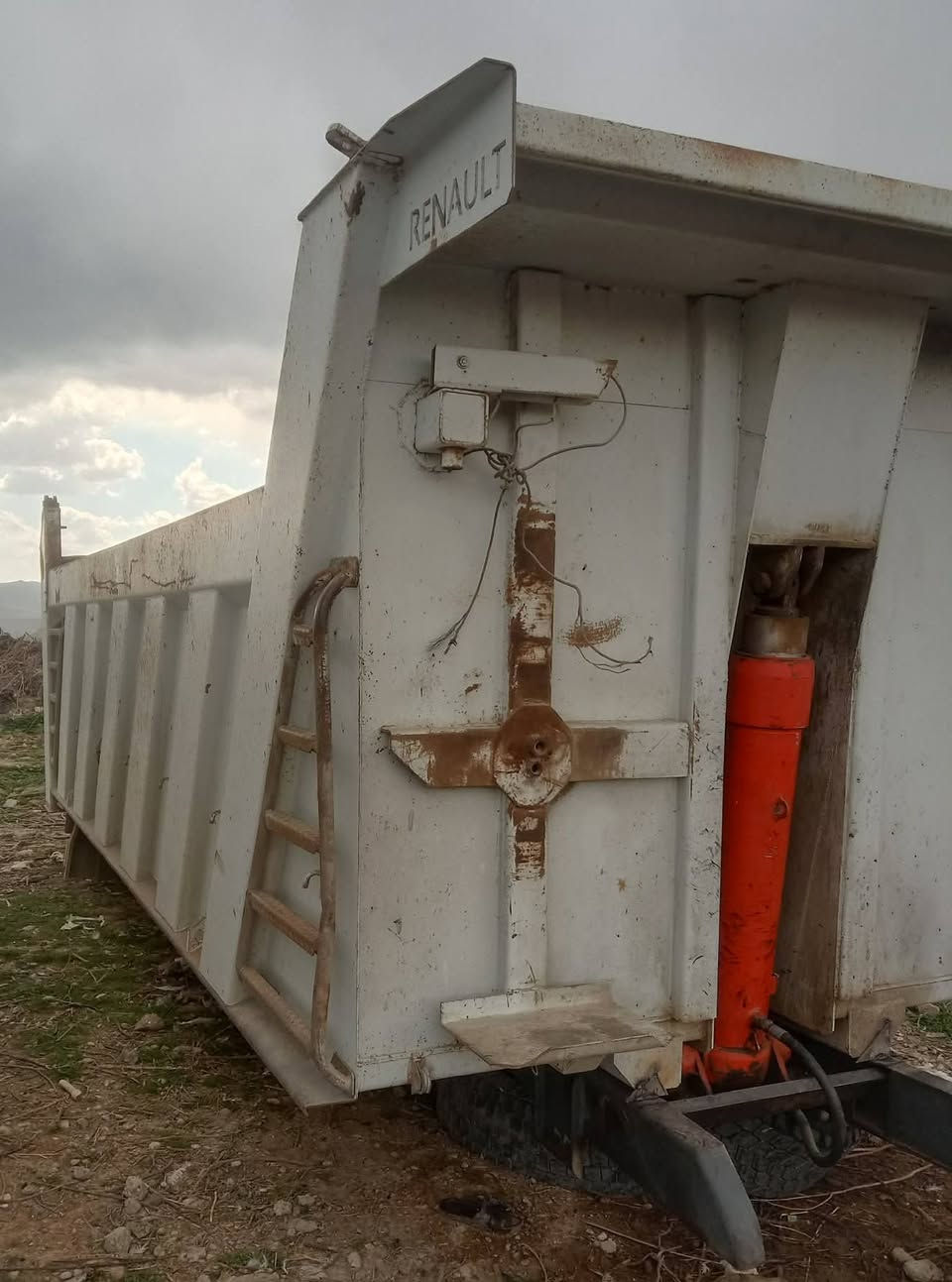 اسلام عليكم
بؤدي مال اقرب جديد 
هاي رقم ضاحب ( ***********  )
