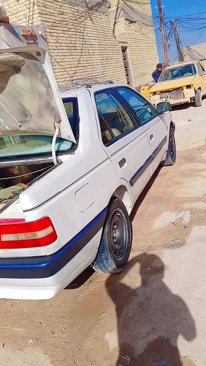 بيجو لميس موديل 2014سياره رقم انجليزي كامل بيه مشروع وطني رقم بصره سياره بيه 3قطع مبدلت لاضربه بيه خياس جاملغ وبنيد هم بدون ضربه بيه بل جاملغ ور سائق ما مليوح الحوض ***********سياره صاعده هزه جديده مكينه بيه خيط بخار
