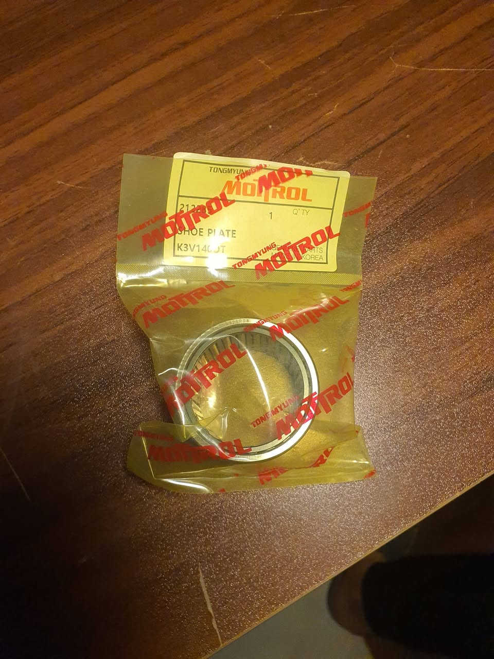 هل سئمت من التوقفات المفاجئة لحفارتك؟ الجودة الرديئة لقطع الغيار هي العدو الأول لربحيتك.
🥇 أعلى جودة لقطع غيار حفارتك .
نحن لا نقدم قطع غيار، بل نقدم ضمان استمرارية عمل معداتك. قطع الغيار الكورية عالية الجودة هي الخيار الأمثل لعمر أطول وأداء لا يتوقف!
✅ الحل الأمثل لطلمبات الهيدروليك:
اطقم سيلات
متخصصون في توريد وعمرة طلمبات الهيدروليك لماركاتك الكبرى:
 * دوسان (DOOSAN)
 * دايو (DAEWOO / DEVELON)
 * فولفو (VOLVO)
 * هيونداي (HYUNDAI)
 * سامسونج (SAMSUNG)
⚙️ القطع الداخلية: السر في الجودة الكورية 
نوفر مجموعات الروتاري (Rotary Groups) والقطع الداخلية بأعلى جودة، مطابقة للمواصفات القياسية:
| المكونات المتاحة | المجموعات المتوفرة |
KAWASAKI 
             K3V112DTP
             K5V140DTP
             K3V140DTP
             K3V180DTP
| ريجوليتور / منظم طلمبة الهيدروليك (الأعلى جودة) | K5V140DTP |
| برميل جلب نحاس مطبوخ وباليتة | K3V140DTP | K3V180DTP
| طقم بستم / كباس / زغادات |
| طقم سوستة، شبكة، وردة مصمتة، بول جايد / بيضة | والمزيد لجميع الموديلات! |
> نضمن لك: دقة متناهية في التصنيع لتقليل الاحتكاك وزيادة عمر الطلمبة، مما يعني توفير المال والوقت في موقع العمل.
> 
🛠️ خدمة العمرة: حلول متكاملة لـ طلمبة الهيدروليك
لا حاجة لتغيير الطلمبة بالكامل! خبرتنا في عمرة طلمبات الهيدروليك تعيدها لك وكأنها جديدة.
لدينا كل ما تحتاجه لصيانة معداتك الكورية:
 * قطع غيار عمرة الموتور
 * قطع غيار طلمبة الهيدروليك
 * أطقم سيلات وحشاوي البساتم، جوانات، كوتشات، تروس.
 * جلب نحاس وحساسات وغيرهمما يلزم حفارتك.
📞 لا تضيع دقيقة عمل أخرى! اتصل بنا الآن:
إذا كنت تعمل في المقاولات، الكسارات، أو المحاجر، فإن جودة قطع الغيار هي استثمارك الأول.
للاستفسار وطلب القطع
 (مكالمة أو واتساب):
010 30059645 
 01030059645
محمود هاشم
شركة الراية لقطع غيار المعدات الثقيلة
#قطع_غيار_حفارات #دوسان #دايو #ديفيلون #هيدروليك #طلمبة_هيدروليك #مقاولات  #DOOSAN #DEVELON #DAEWOO #كسارات #محاجر #حفارات #VOLVO #HYUNDAI #Rotary_group


**إذا كنت صاحب هذا الإعلان وتريد حذفه لأي سبب، رجاءا أرسل رسالة إلى الدعم الفني**