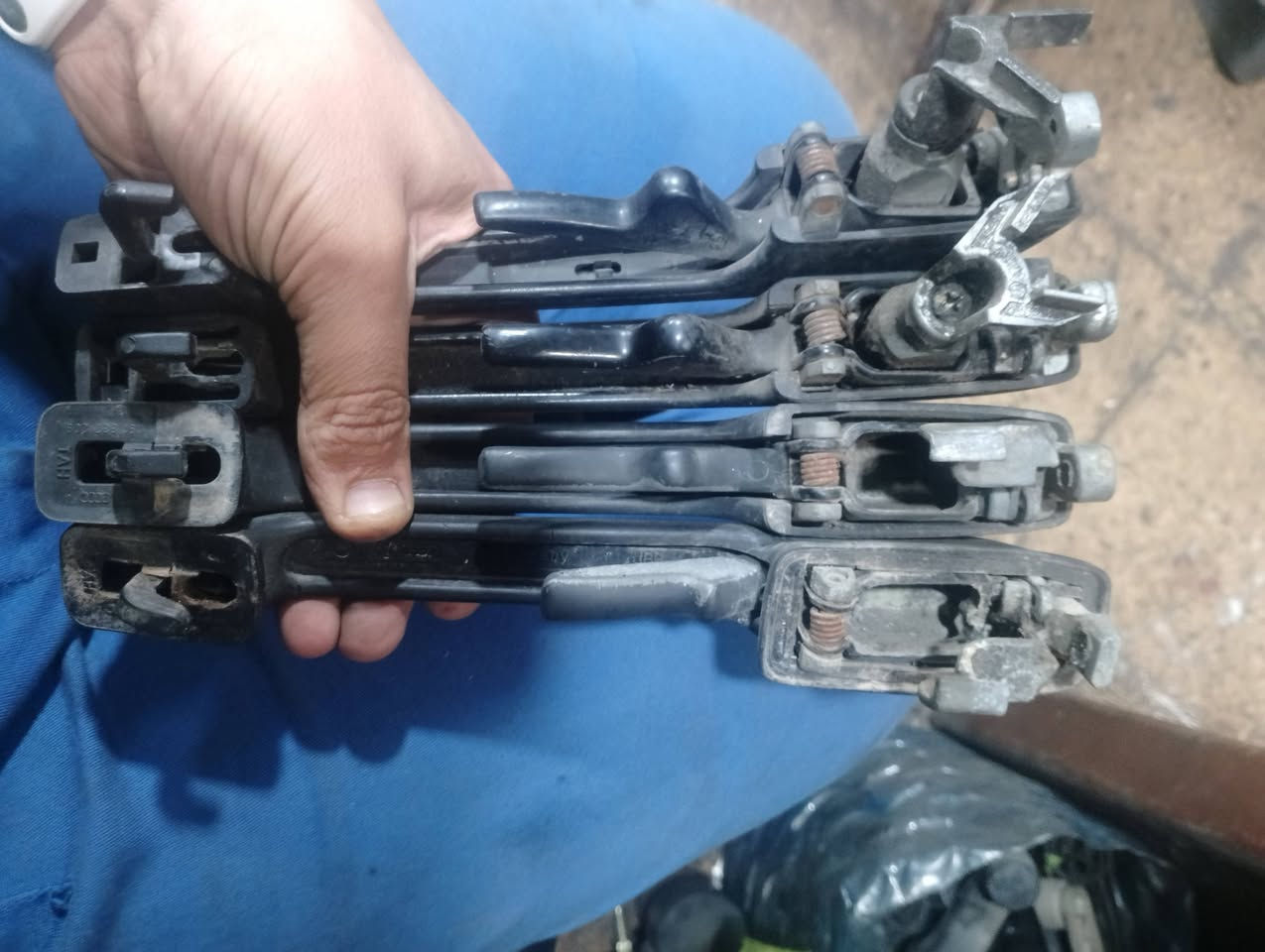 طخم يده باب كولف عظم وارد المانيا 
يوجد خدمة توصيل 
***********

