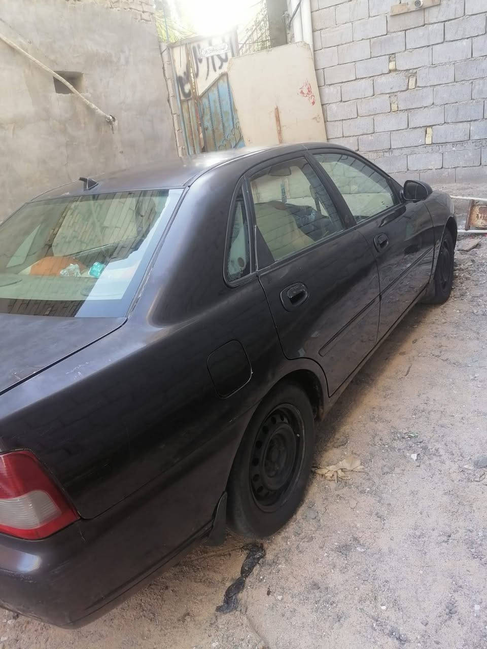 سلام عليكم سياره بروتون واجا للبيع مكفولة صبغ والضربه القويه كير محرك حداديه كلهن جديد رقم انكليزي بسمنه العنوان بصره كرمه علي حي الطليعه قرب الجسر السعر 45وبيه مجال ***********
