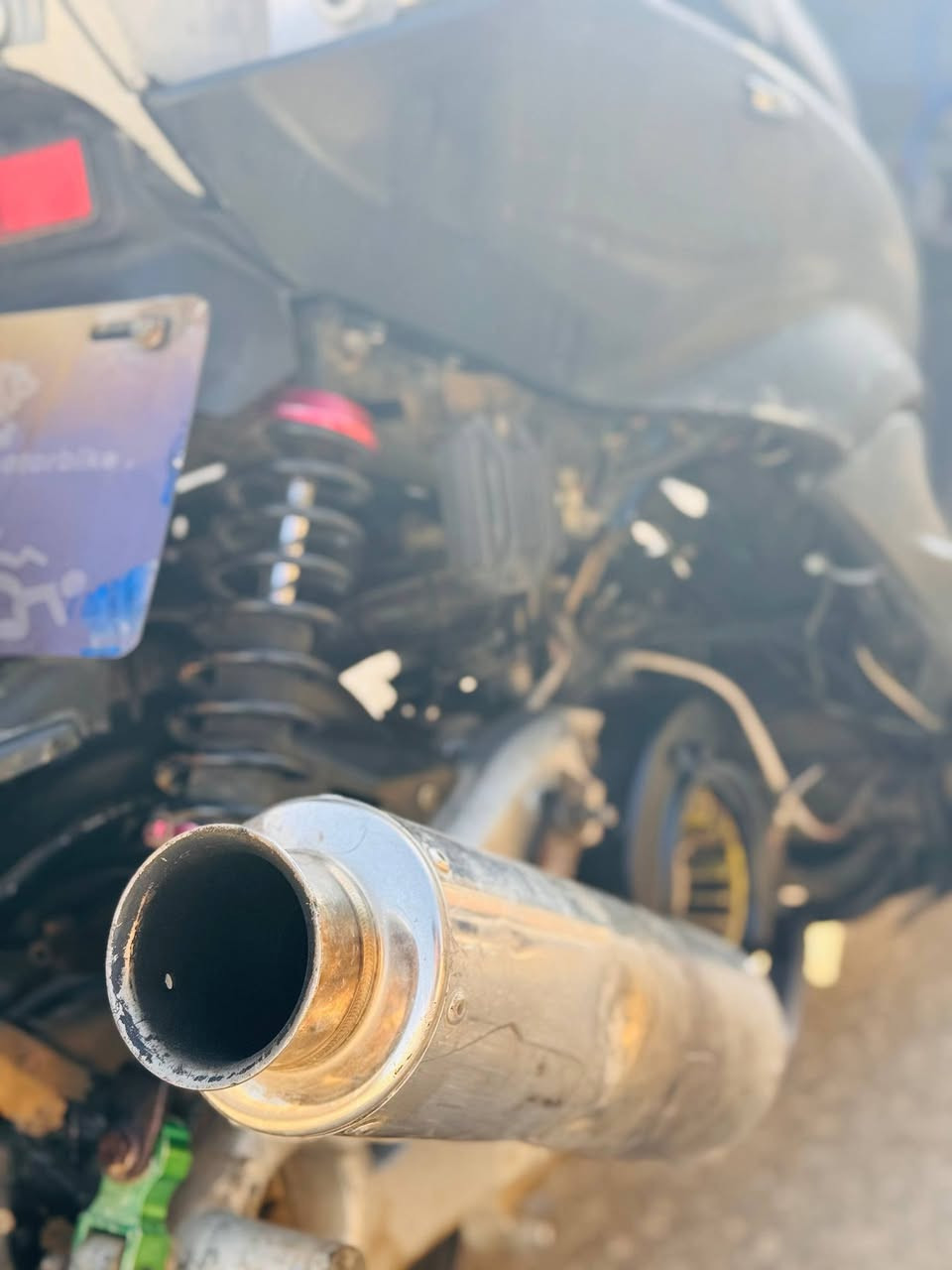 للبيع سكنز نثيه
***********
