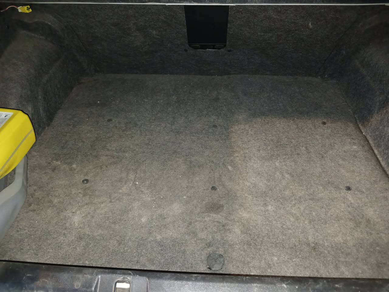 السلام عليكم سياره بيجو بارص زيرو موديل 2024 طالعه نهايته 2024 مكفوله كفاله عامه مكينه 1800 زيرو ماشيه 15الف كفاله من كلشي سبير منازل تبريد تحكم ستيرن مري شفط السياره جديده رقم واسط السعر 85 وبيهه مجال للشراي مكان واسط رقم الهاتف ***********
