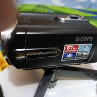 كامره سوني • شاشة • بحالة جيدة