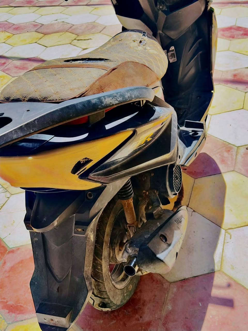 سلام عليكم دراجه صيني GTR مديل 23
شلعه تشك الكاع ومعدل الدراجه عوزها تجفيت فقط ب25 الف كهربائات شغاله من طول للطول سعرها 110 وبيها مجال للشراي اليريدها يراسلني خاص لو يراسلني واتساب او يتصل  ***********

