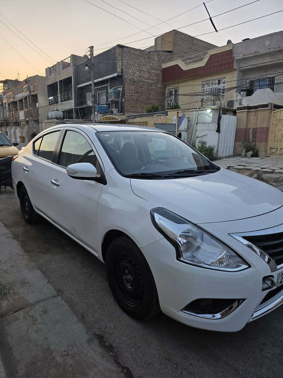 نيسان صني هندي 2025
ماشيه 30 الف كيلو 
فول موصفات 
سياره بيه طخه خفيفه كلش بلباب و موضحه 
للاستفسار خاص 
رقم الهاتف ***********
سعره مناسب
